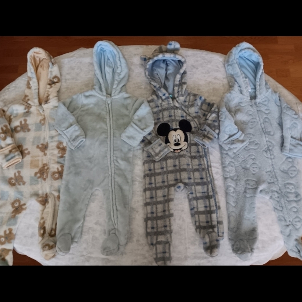 Baby Pajama Onesies 6-9M Lot Of 4